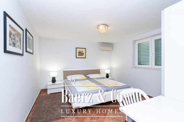 photo 8 Slano - Elevated House with Garage and Scenic Views